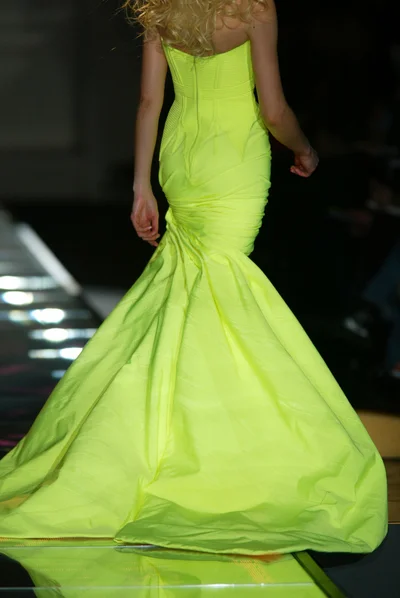 Look 38